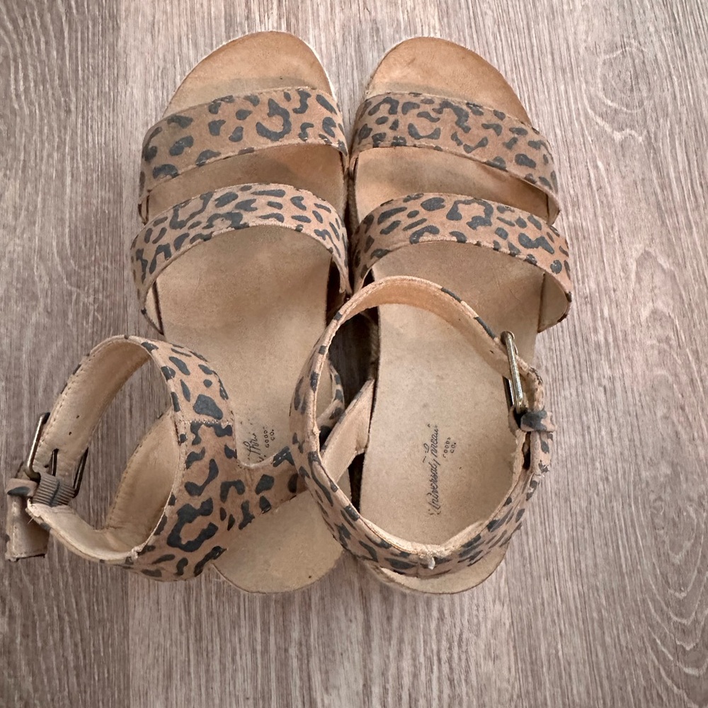 Strappy platform sandals